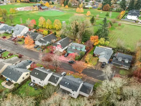 19420 Silverfox Parkway Oregon City OR 97045