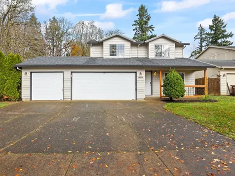 19420 Silverfox Parkway Oregon City OR 97045
