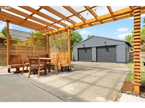 9037 N Trumbull Avenue Portland OR 97203