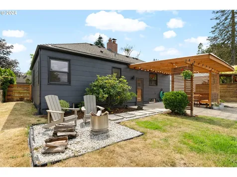 9037 N Trumbull Avenue Portland OR 97203