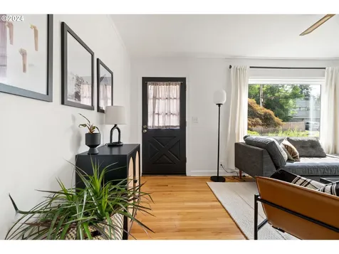 9037 N Trumbull Avenue Portland OR 97203