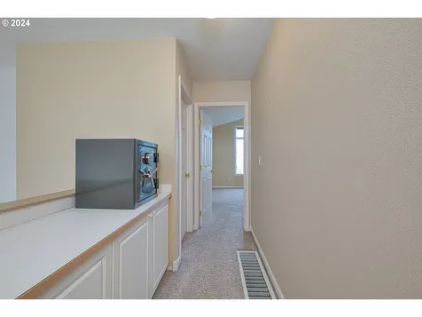 9335 SW Quinault Lane Tualatin OR 97062