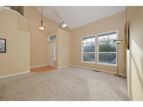9335 SW Quinault Lane Tualatin OR 97062