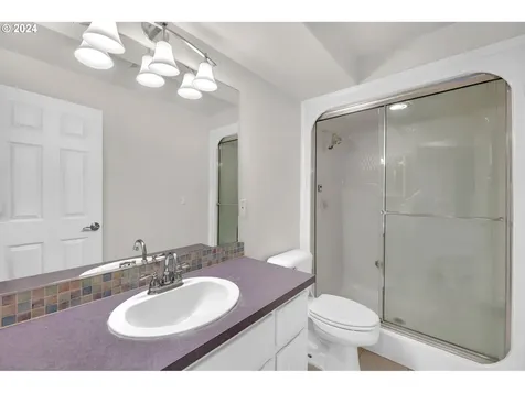 24115 NE 132nd Circle Brush Prairie WA 98606