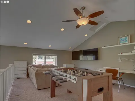 33125 SE Rainbow Road Estacada OR 97023