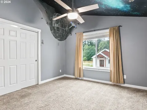 33125 SE Rainbow Road Estacada OR 97023