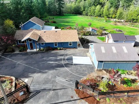 33125 SE Rainbow Road Estacada OR 97023