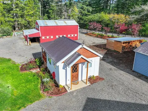 33125 SE Rainbow Road Estacada OR 97023