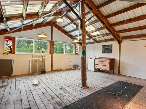 33125 SE Rainbow Road Estacada OR 97023