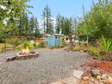 33125 SE Rainbow Road Estacada OR 97023