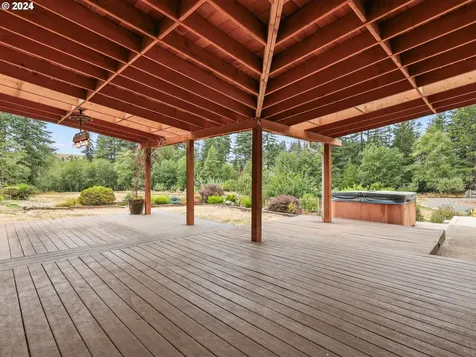 33125 SE Rainbow Road Estacada OR 97023