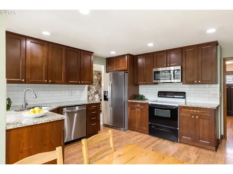 13226 SE 125th Avenue Clackamas OR 97015
