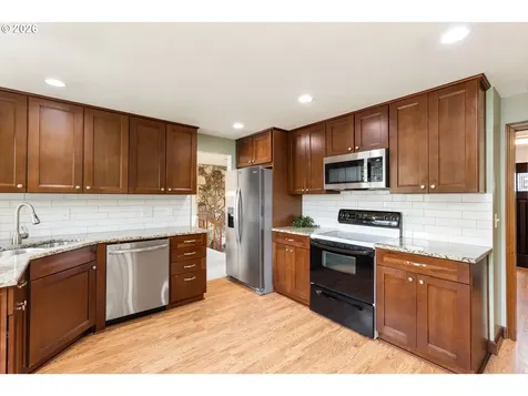 13226 SE 125th Avenue Clackamas OR 97015