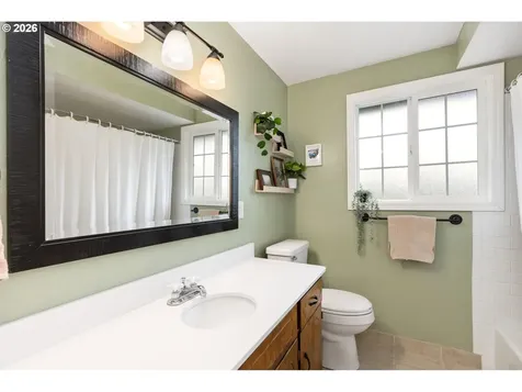 13226 SE 125th Avenue Clackamas OR 97015
