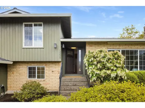 13226 SE 125th Avenue Clackamas OR 97015