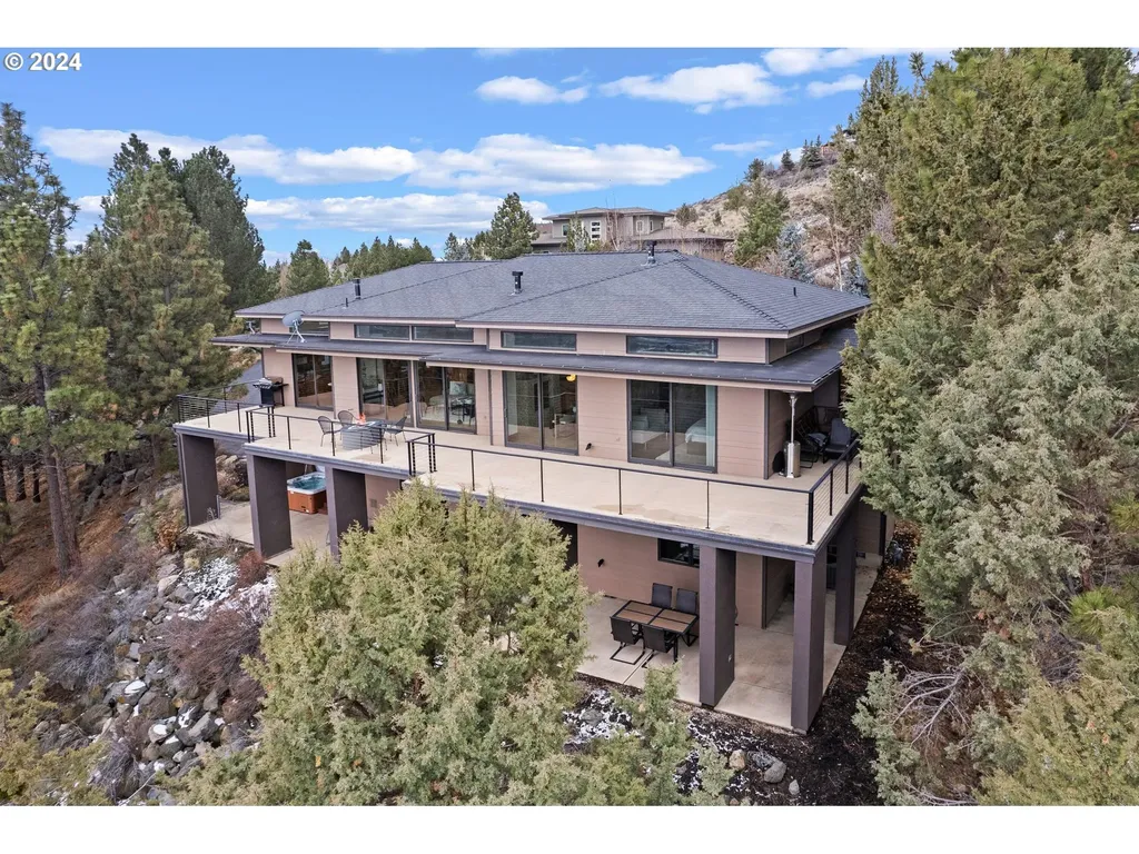 2474 Nw Wyeth Place Bend OR 97703