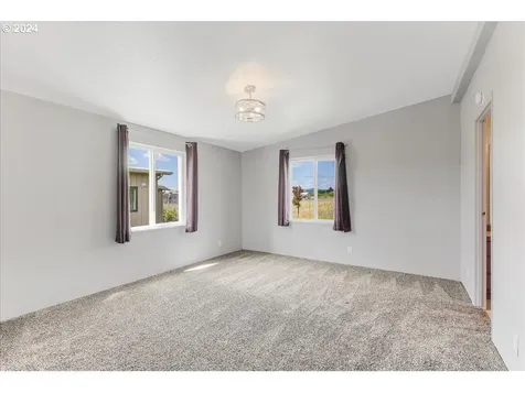 1302 Mountain View Drive Forest Grove OR 97116