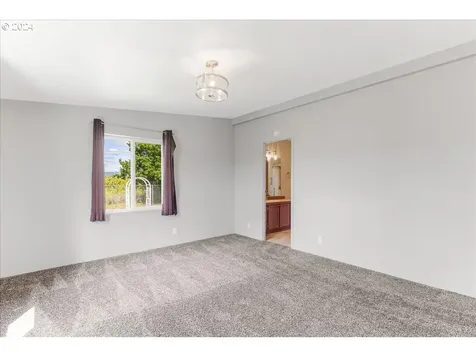 1302 Mountain View Drive Forest Grove OR 97116