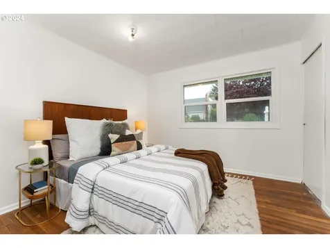 1207 Ne 59th Avenue Portland OR 97213