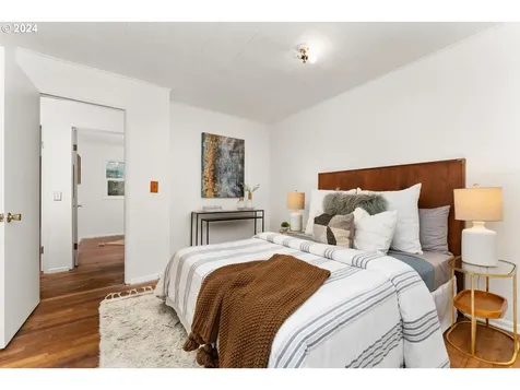 1207 Ne 59th Avenue Portland OR 97213