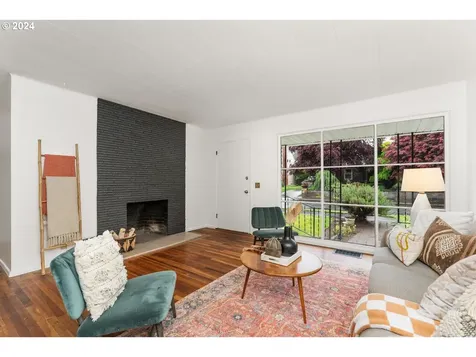 1207 Ne 59th Avenue Portland OR 97213