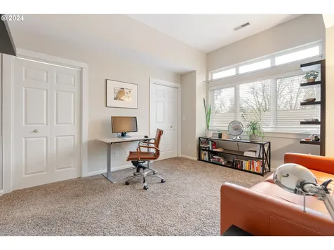 2136 Nw Cedar View Lane Portland OR 97229
