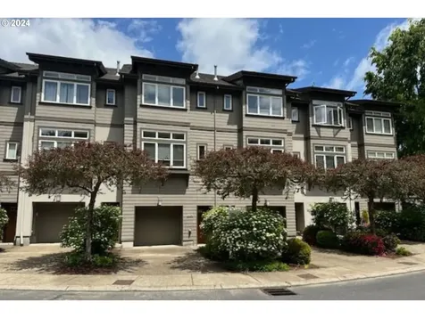 2136 Nw Cedar View Lane Portland OR 97229