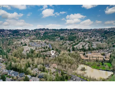 2136 Nw Cedar View Lane Portland OR 97229