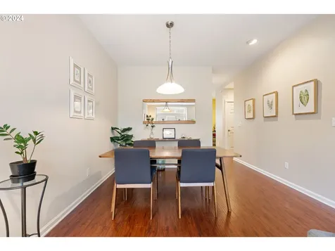 2136 Nw Cedar View Lane Portland OR 97229