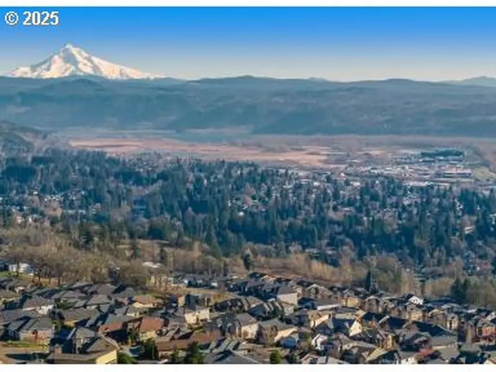 764 W Y Street Washougal WA 98671