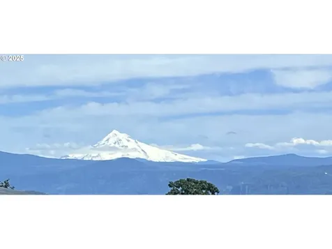 764 W Y Street Washougal WA 98671
