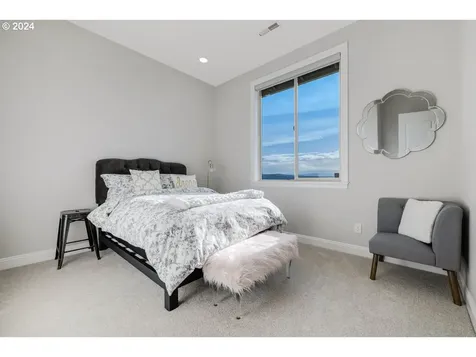 764 W Y Street Washougal WA 98671
