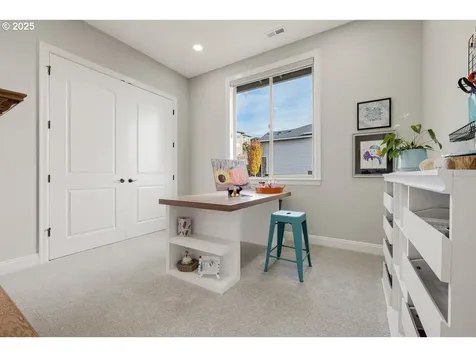 764 W Y Street Washougal WA 98671