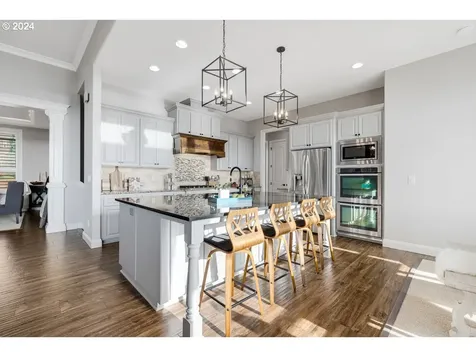 764 W Y Street Washougal WA 98671