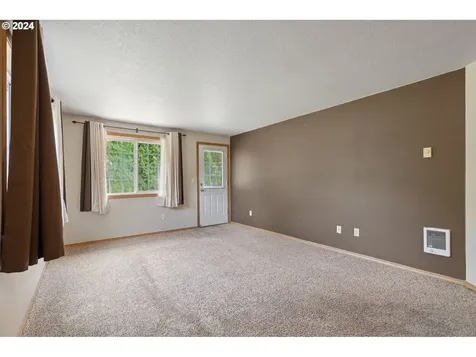 422 10th Street Washougal WA 98671