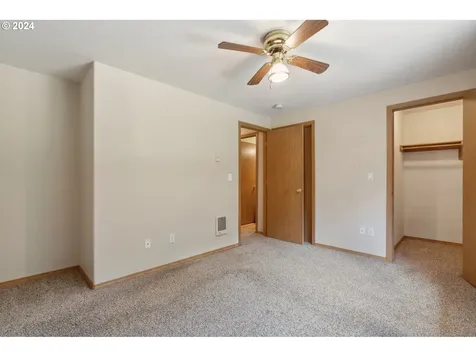 422 10th Street Washougal WA 98671