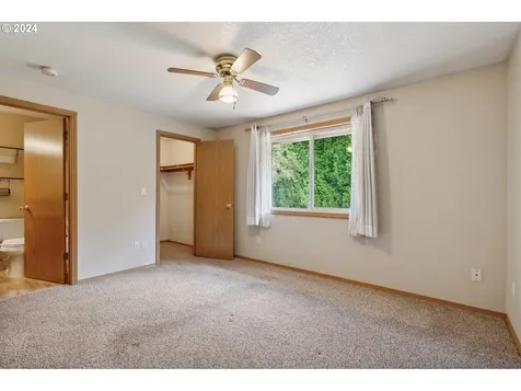 422 10th Street Washougal WA 98671