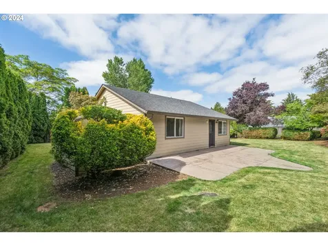 422 10th Street Washougal WA 98671