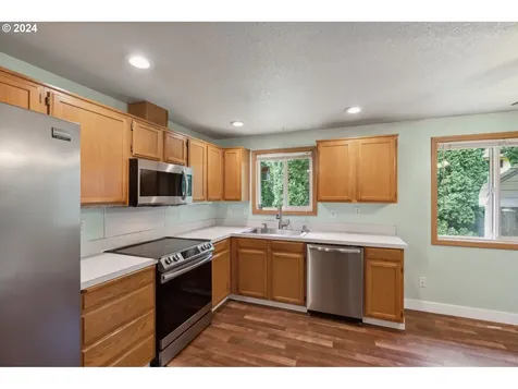 422 10th Street Washougal WA 98671