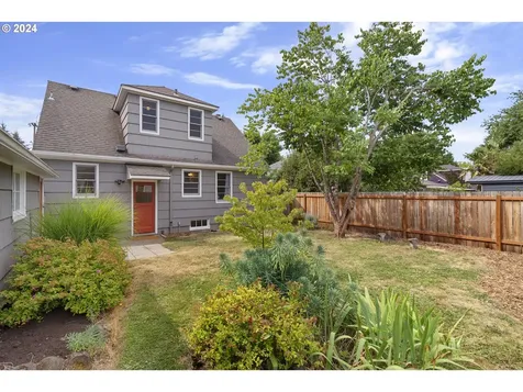 1535 N Emerson Street Portland OR 97217