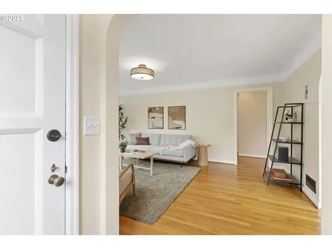 1535 N Emerson Street Portland OR 97217