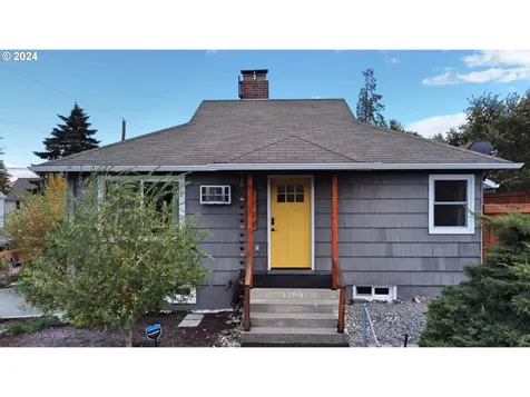 1200 E 11th Street The Dalles OR 97058