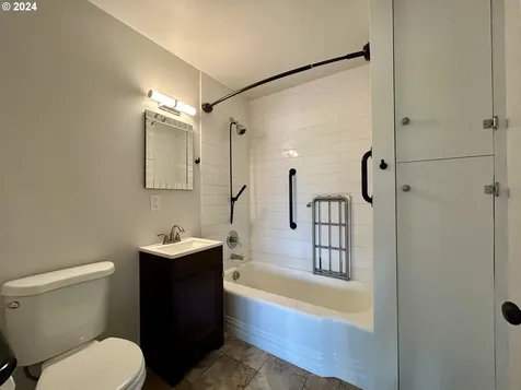 1200 E 11th Street The Dalles OR 97058