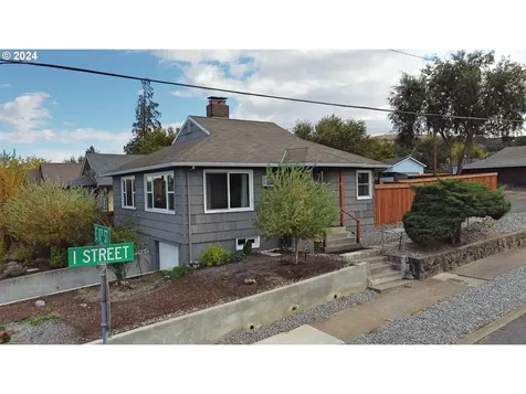 1200 E 11th Street The Dalles OR 97058