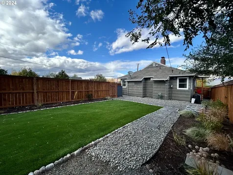 1200 E 11th Street The Dalles OR 97058