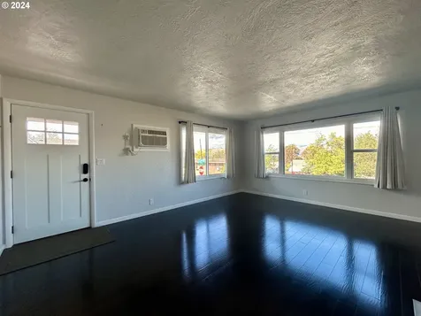 1200 E 11th Street The Dalles OR 97058