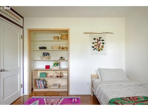 10901 Ne Eugene Street Portland OR 97220