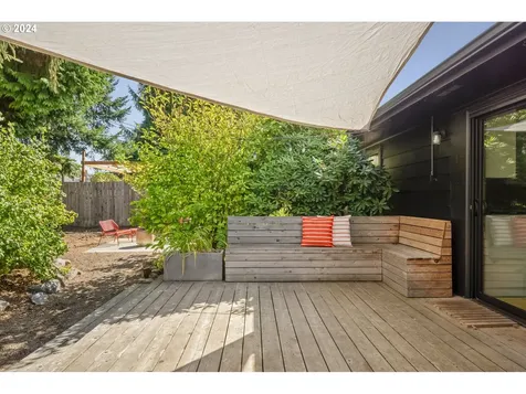 10901 Ne Eugene Street Portland OR 97220