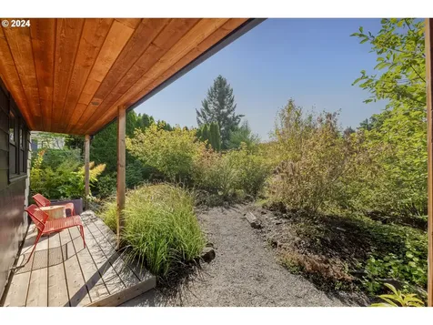 10901 Ne Eugene Street Portland OR 97220