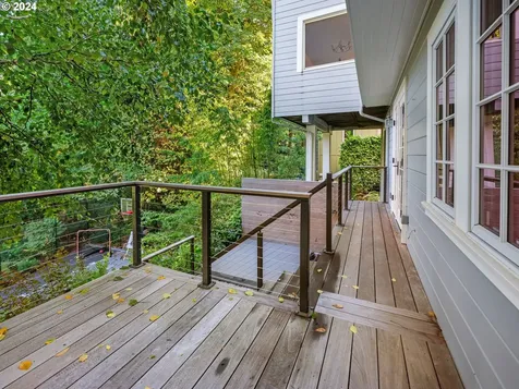 2732 SW Talbot Road Portland OR 97201